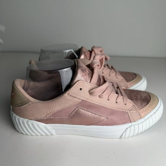 Blowfish Malibu Sneakers NWOT Willa Low Top Pink Orbital Withered Rose Sz 8 - Picture 2 of 10